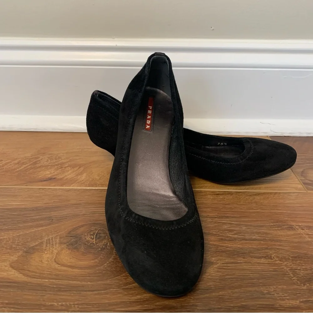 PRADA Black Suede Kitten Heels Size 35.5 US 5.5 - Picture 1 of 6